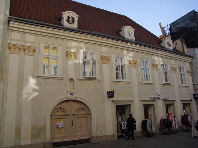 Krems und Stein, Obere Landstrasse