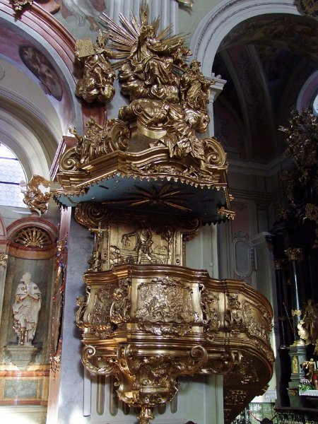 Krems und Stein, Pfarrkirche