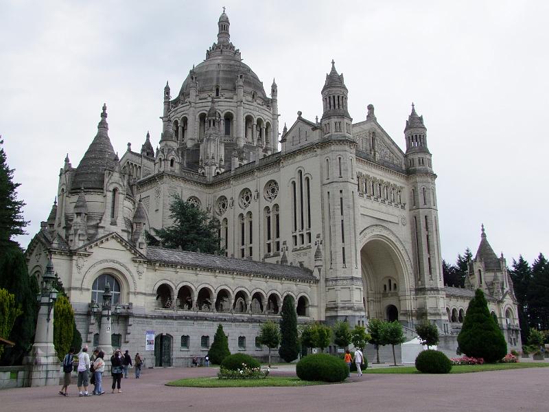 Lisieux, Basilique Sainte-Thérèse