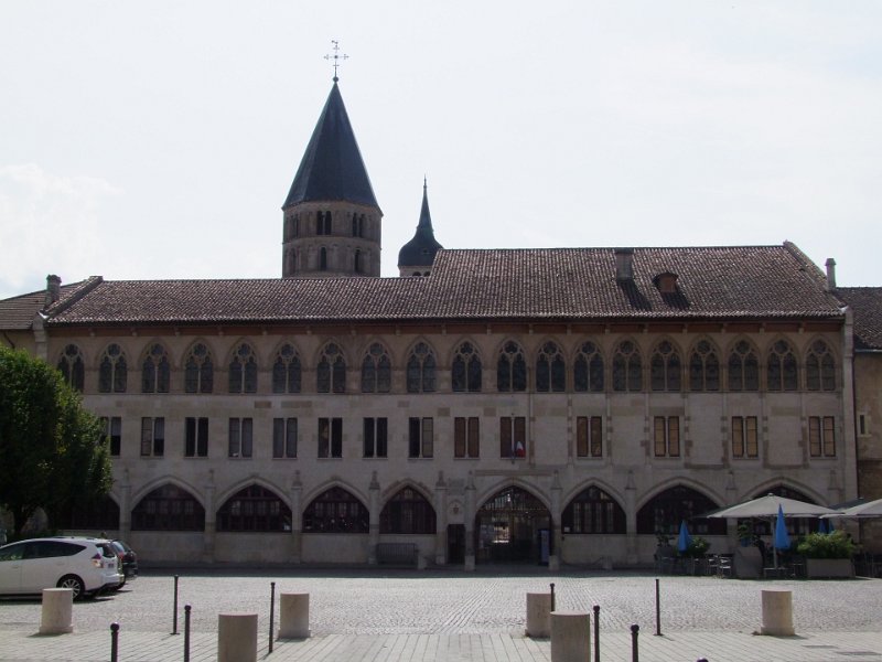 Cluny, Ecole des Arts et Métiers