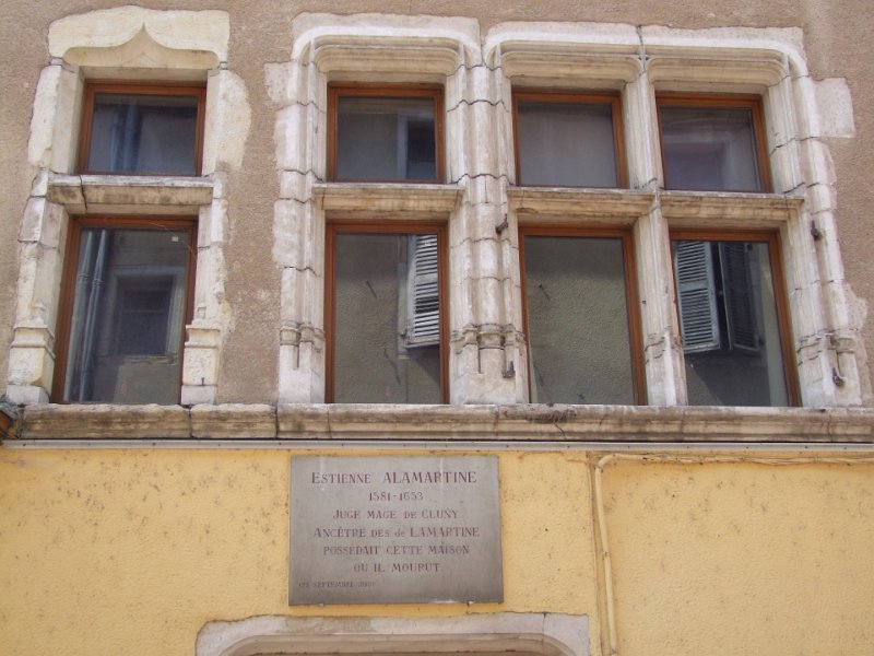 Cluny, maison romane