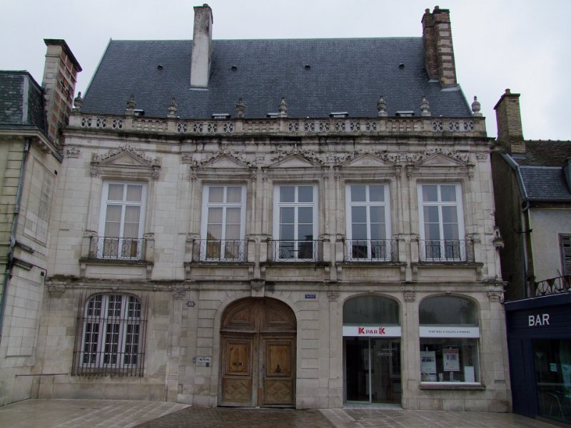 Troyes