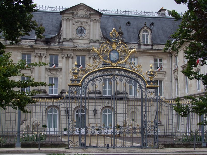Troyes
