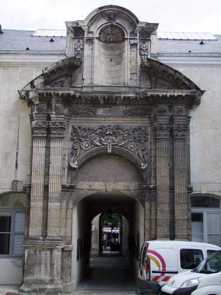 Châlons-en-Champagne, Passage Henri-Vendel
