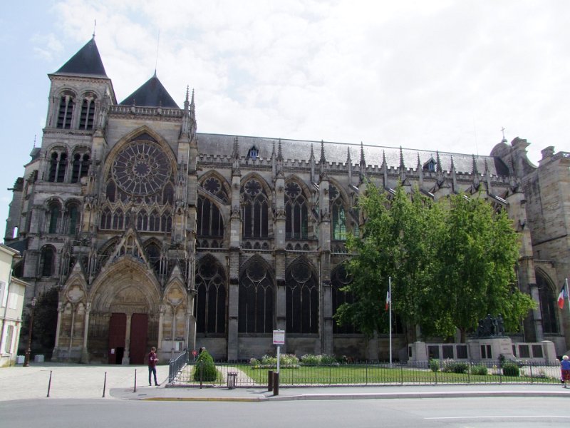 Châlons-en-Champagne, Cathérale Saint-Etienne