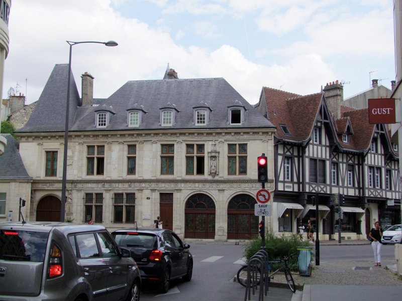 Reims, Hôtel de la Salle