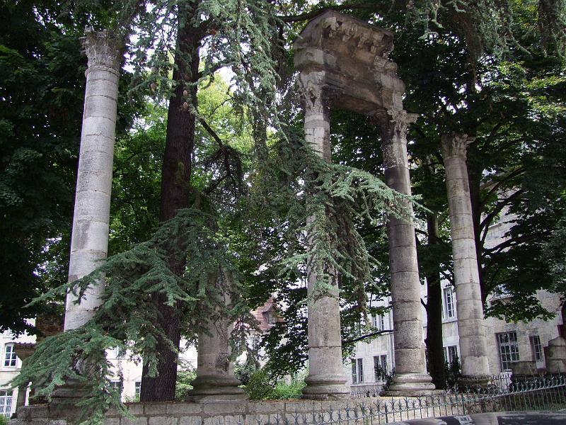 Besançon, Square archéologique A.-Castan