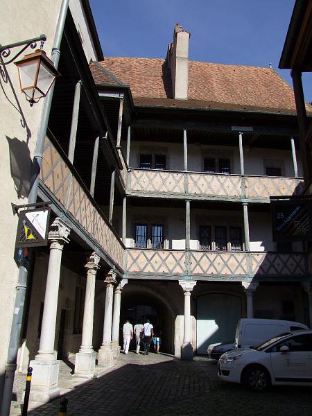 Besançon, Hôtel de Champagney