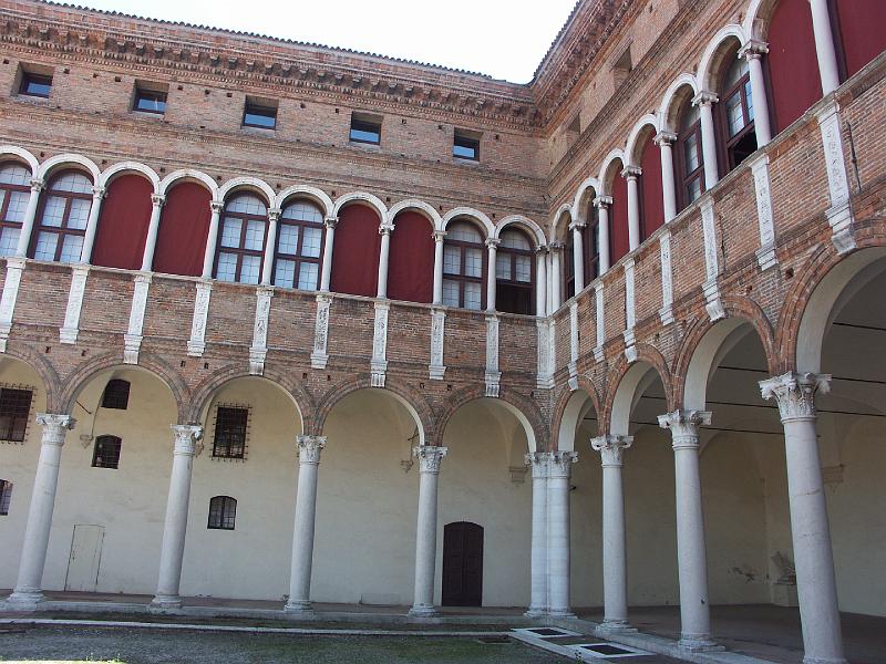 Ferrare, Palazzo di Ludovico il Moro