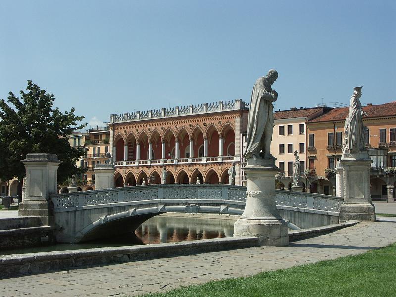 Padova, Prato della Valle