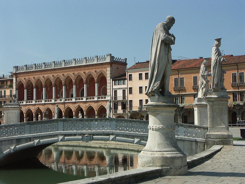 Padova, Prato della Valle