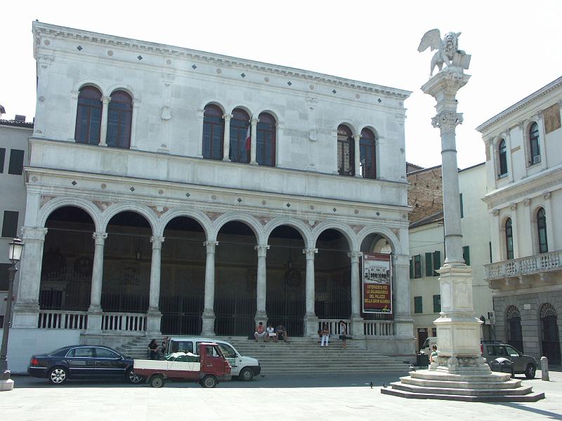 Padova, Piazza dei Signori, Palazzo del Capitano