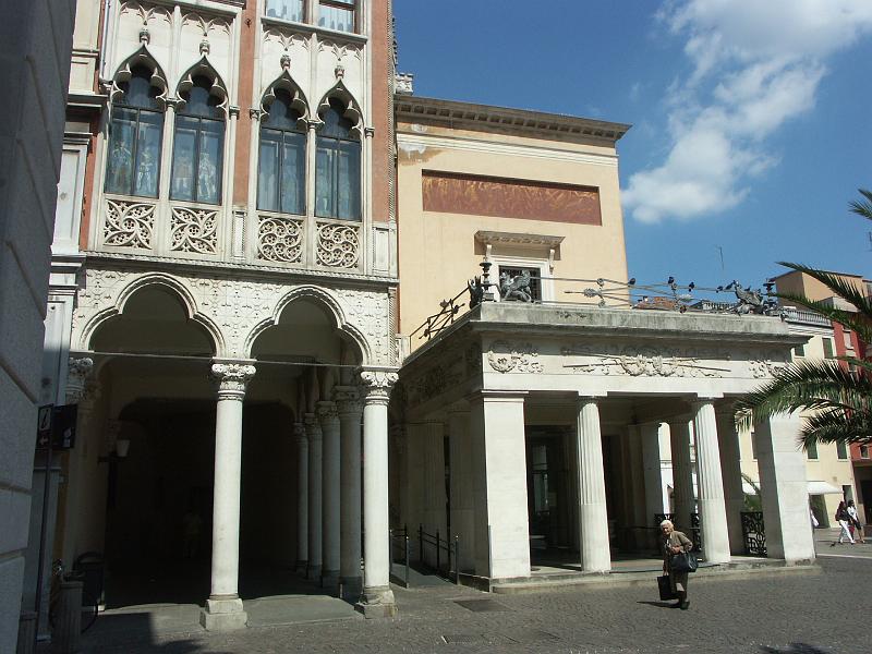 Padova, Caffe Pedrocchi