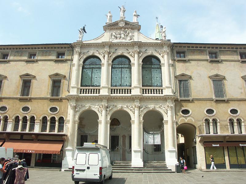 Vicenza, Piazza dei Signori, Mont-de-Piété