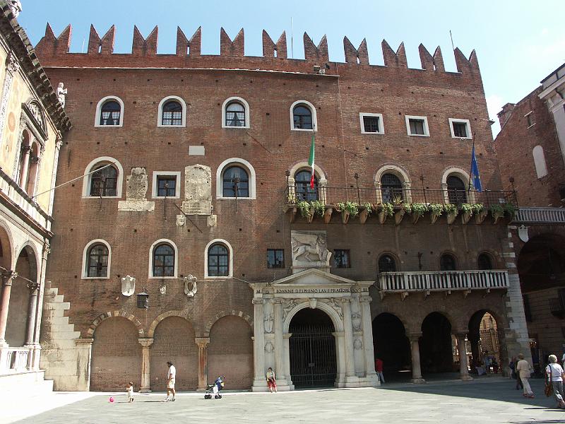 Verona, Piazza dei Signori