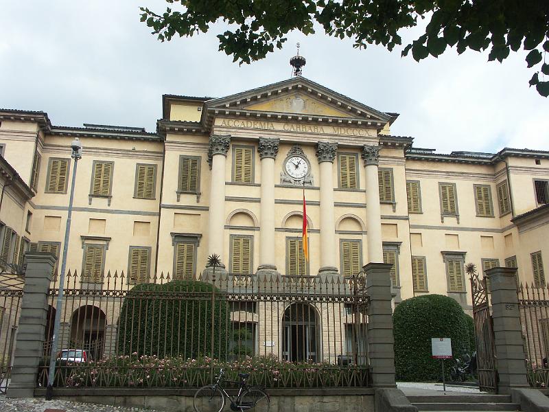 Bergamo, Via Pignolo