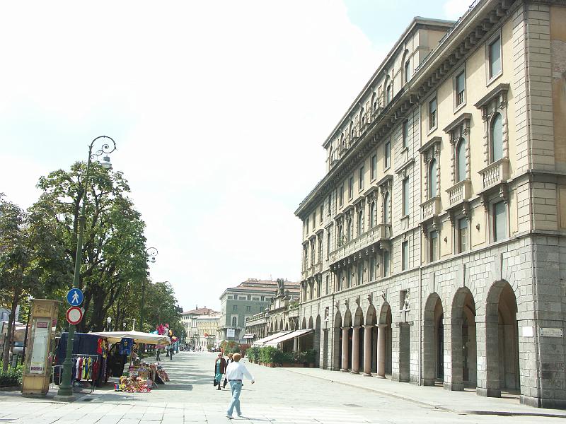 Bergamo, Piazza Matteotti