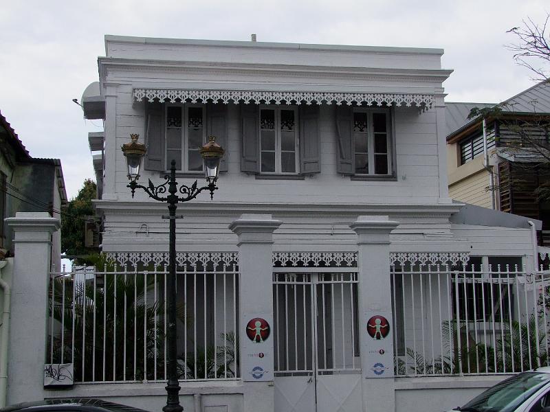 Saint-Denis, Rue de Paris
