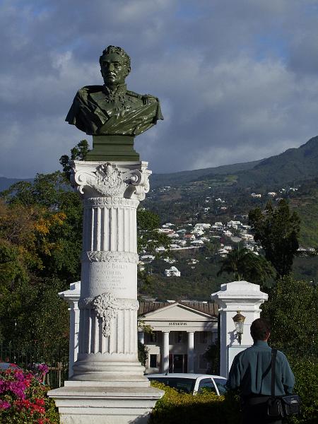Saint-Denis, Place du Jardin de l'Etat