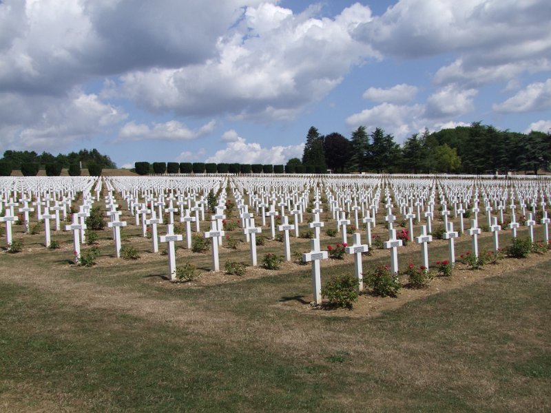 Champ de bataille de Verdun, Nécropole de Douaumont