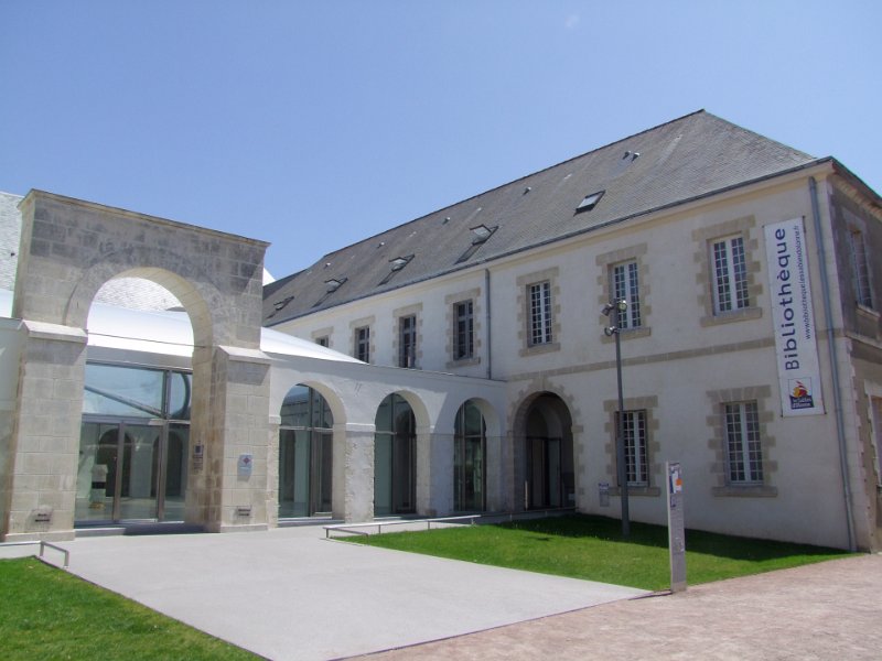 Les Sables-d'Olonne, Abbaye Sainte-Croix