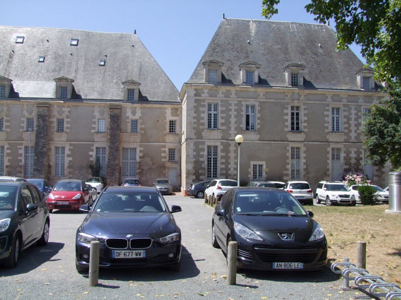 Les Sables-d'Olonne, Abbaye Sainte-Croix