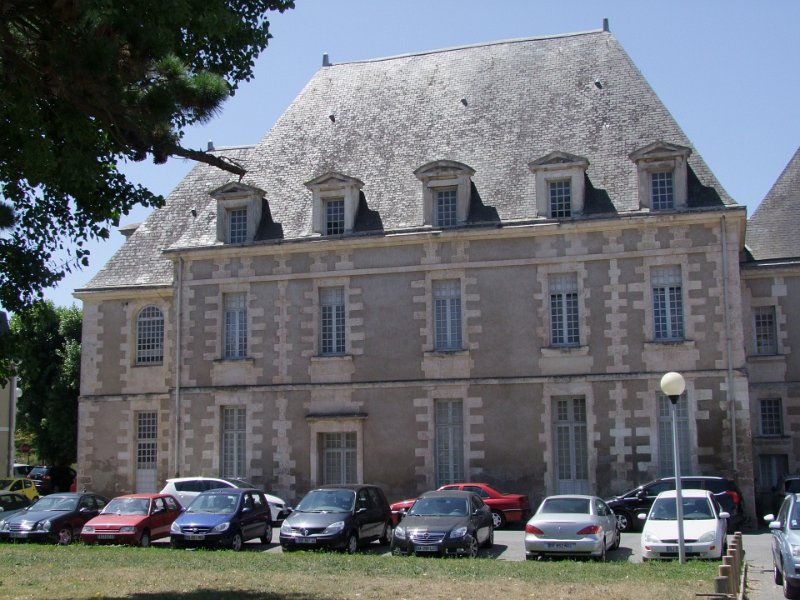 Les Sables-d'Olonne, Abbaye Sainte-Croix