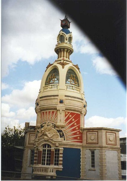 Nantes, Tour Lu