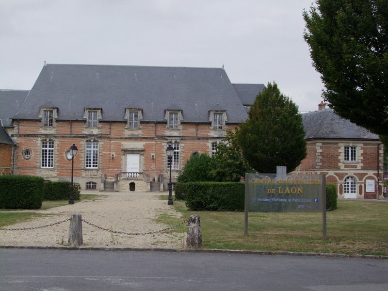 Laon, Abbaye Saint-Martin