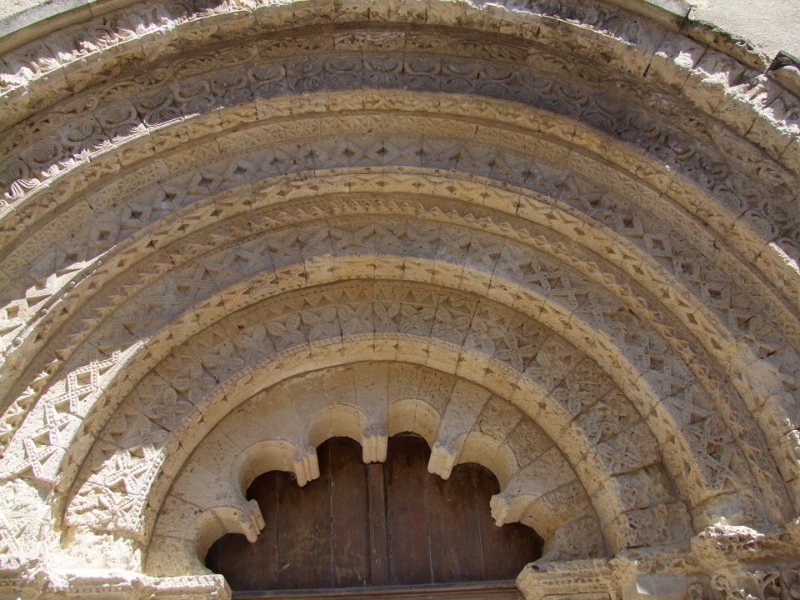 Aubeterre-sur-Dronne, Eglise Saint-Jacques