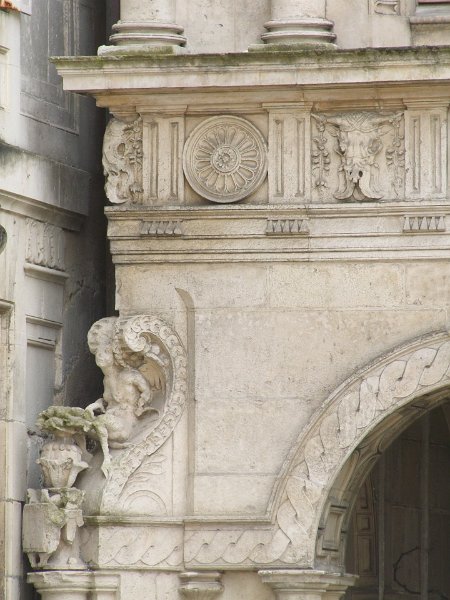 La Rochelle, Maison Henri II