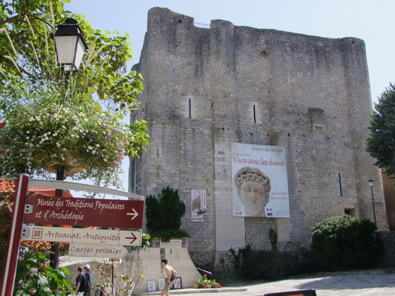 Chauvigny, Donjon de Gouzon
