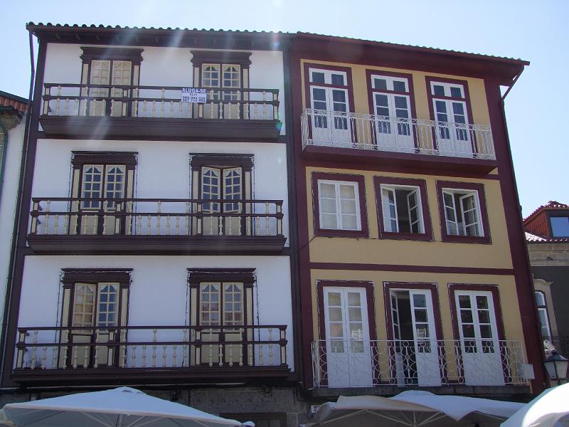 Guimarães, Praça de São Tiago