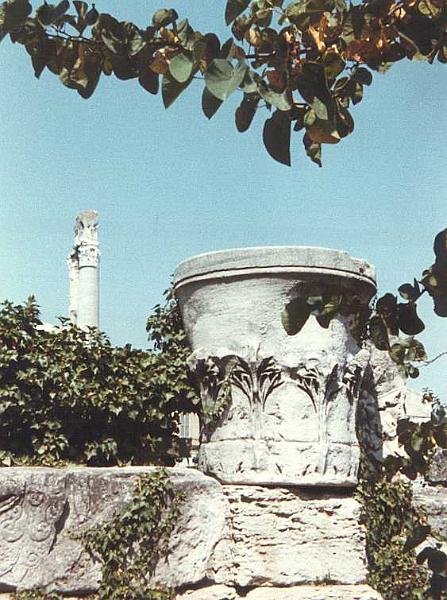Arles