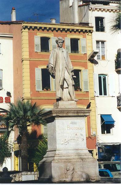 Cannes, Statue de Lord Broucham près des Allées de la Liberté