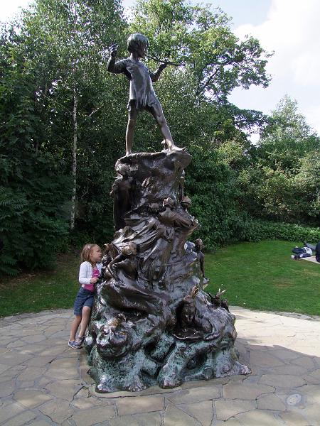 London, Peter Pan Statue