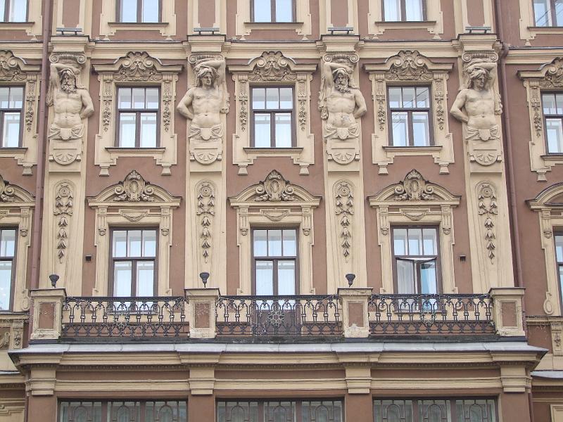 Saint-Pétersbourg, Grand Hôtel Europe