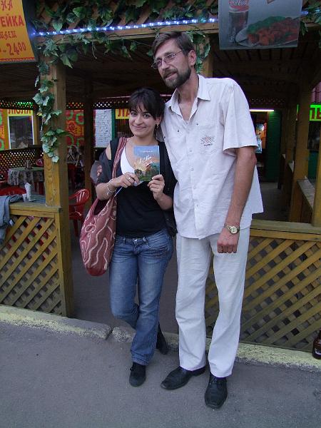 Le poète Aleksej KRITSKIJ avec Lucie LE FLOCH