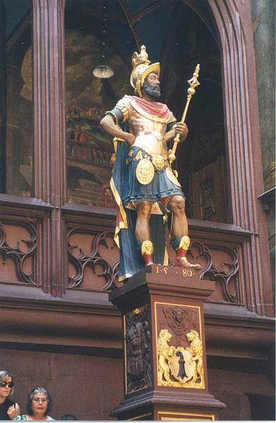 Basel, cour intérieure du Rathaus (hotel de ville)