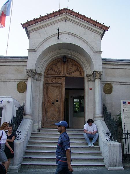 Istanbul, Istiklal Caddesi, Consulat de France